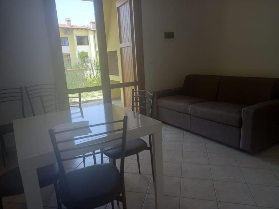 Scacco Matto Apartment Lido di Scacchi Exterior photo